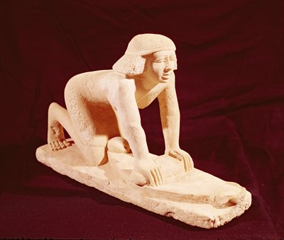 Modell av en tjener som maler korn, Old Kingdom, fra Saqqara av Egyptian 5th Dynasty