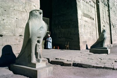 Inngang til Horus-tempelet av Egyptian Ptolemaic Period