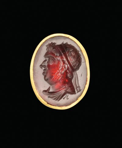 Hellenistisk dypring med kongelig portrett av en ptolemaisk hersker, sannsynligvis Ptolemaios IX, Soter II, sent 2. - tidlig 1. århundre f.Kr. av Egyptian Ptolemaic Period