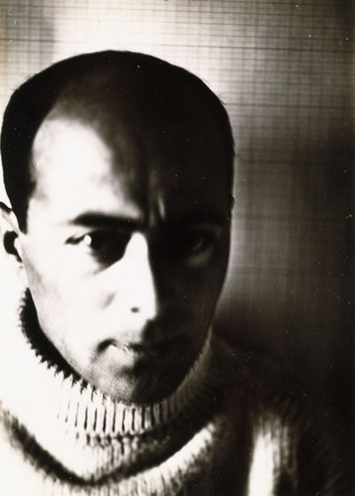 Selvportrett, 1924 av Eliezer Markowich Lissitzky