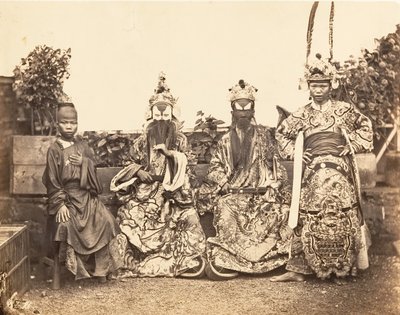 Teaterkostymer, Saigon, Cochinchina, 1866. av Emile Gsell