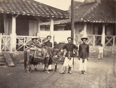 Velstående Annamite som rir på en hest, Cochinchina, 1866. av Emile Gsell