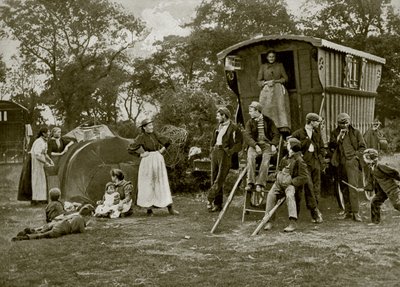 Et sigøynerleir i Essex av English Photographer