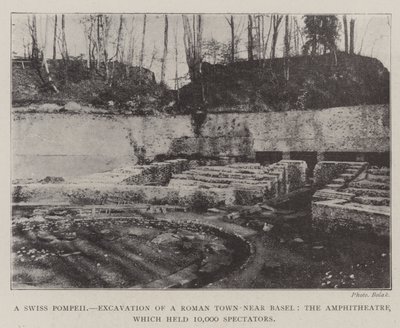 En sveitsisk Pompeii, utgraving av en romersk by nær Basel, amfiteateret, som holdt 10 000 tilskuere av English Photographer