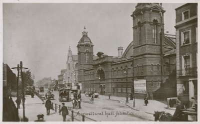 Agricultural Hall Islington av English Photographer