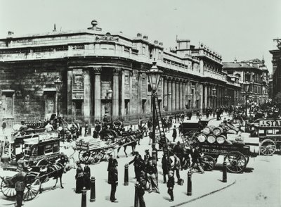 Bank of England, Threadneedle Street, City of London, 1890 av English Photographer