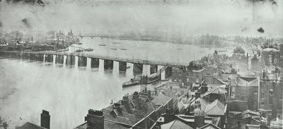 Battersea Bridge: utsikt fra Chelsea Church Tower, 1875 av English Photographer
