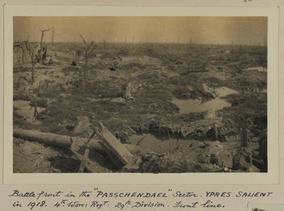Slagfront i «PASSSCHENDAELE»-sektoren, YPRES Salient i 1918, 4. Worcester: Regt: 29. divisjon, Front Line av English Photographer