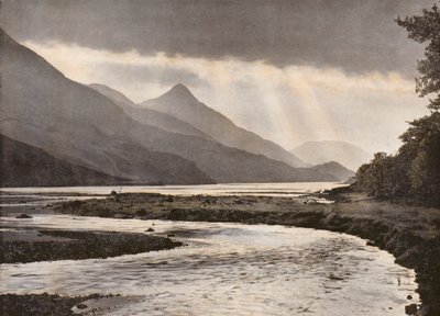 Rugende storm over Pap of Glencoe (fargebilde) av English Photographer
