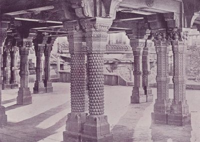 Buede søyler, Panch-Mahal, Fatehpur-Sikri av English Photographer
