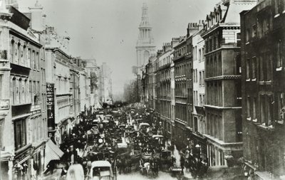 Cheapside, med utsikt østover til Bow Church, City of London, 1880 av English Photographer