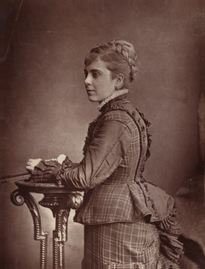 Clara Graham av English Photographer
