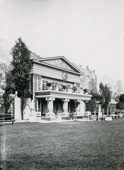 Cremorne Gardens, London: Swiss Cottage av English Photographer