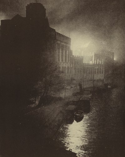 Ødeleggelse av Yorks middelalderske Guildhall av et tysk luftangrep under Baedecker Blitz, andre verdenskrig, april 1942 (s/hv foto) av English Photographer