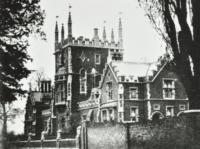 Elizabethan School, Broomhouse Lane: eksteriør, 1880 av English Photographer