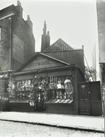 Evelyn Street: ved Deptford High Street, London, 1899 av English Photographer