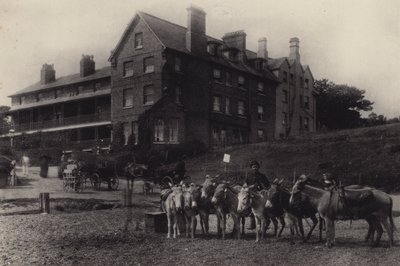 Felixstowe: Bath Hotel (s/hvitt bilde) av English Photographer
