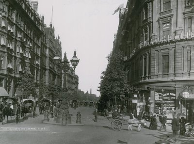 Generell utsikt over Northumberland Avenue av English Photographer
