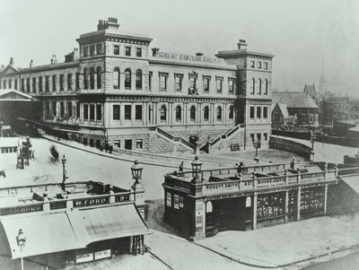 Great Eastern Terminus ved Bishopsgate: eksteriør, 1862 av English Photographer