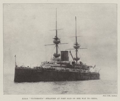 HMS Victorious strandet i Port Said på vei til Kina av English Photographer