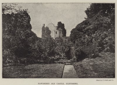 Hawarden Old Castle, Flintshire av English Photographer