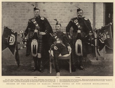 Heroes of the Battle of Dargai, Three Pipers of the Gordon Highlanders av English Photographer