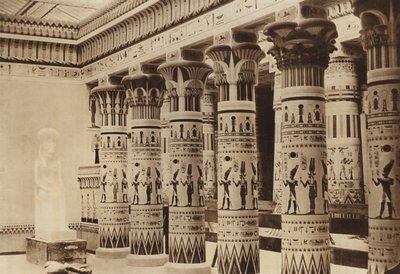 Interiør i det egyptiske museet med Philae Portico av English Photographer