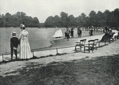 Kensington Gardens, the Round Pond (s/hvitt bilde) av English Photographer