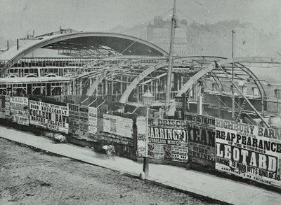 Kings Cross Station: byggearbeid pågår, 1862 av English Photographer