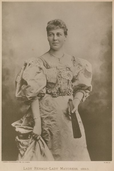 Lady Renals - Lady Mayoress, 1894-95 av English Photographer