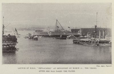 Lansering av HMS Implacable i Devonport 11. mars, fartøyet etter at hun hadde tatt vannet av English Photographer