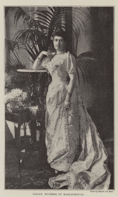 Lilian, hertuginne av Marlborough av English Photographer