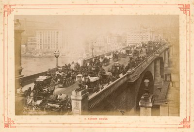 London Bridge, sent på 1800-tallet av English Photographer