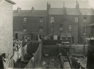London, baksiden av hus av English Photographer