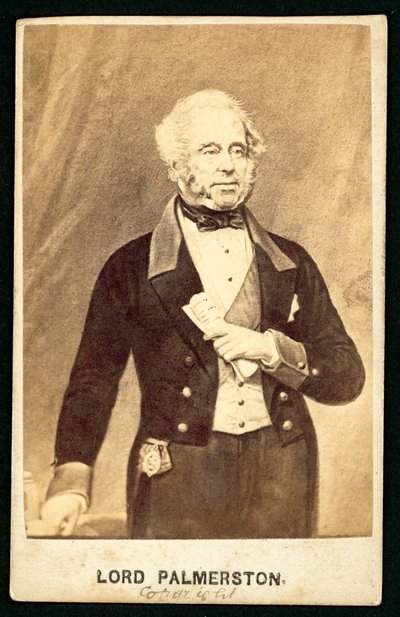 Lord Palmerston (s/h-bilde) av English Photographer