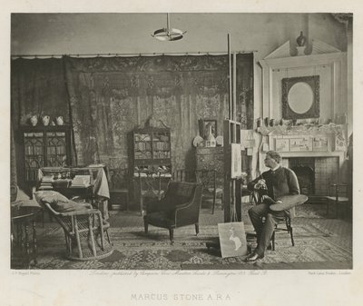 Marcus Stone i hans Melbury Road Studio av English Photographer
