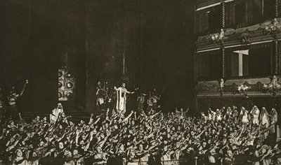 Max Reinhardts Oedipus Rex med John Martin-Harvey i 1912 av English Photographer