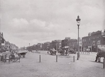 Mile End Road, ser østover av English Photographer