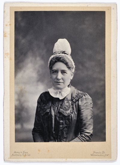 Frøken L.M. Gordon, Matron, St. Thomass sykehus av English Photographer