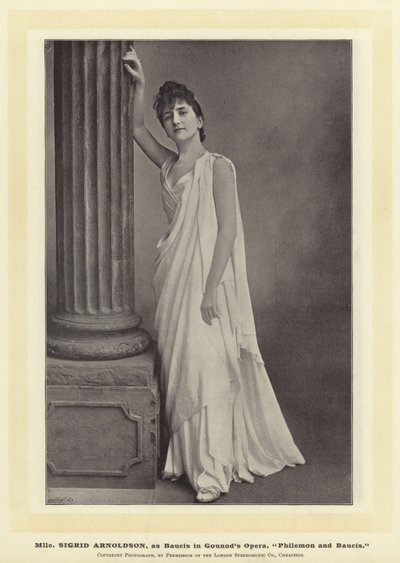Mlle Sigrid Arnoldson, som Baucis i Gounods Opera, Philemon og Baucis av English Photographer