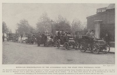 Motor-Car-demonstrasjoner av Automobile Club, Starten fra Whitehall Court av English Photographer