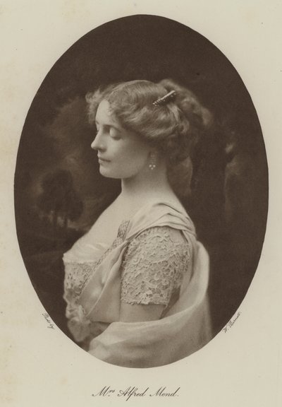 Fru Alfred Mond (s/h-foto) av English Photographer