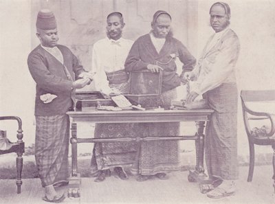 Innfødte pedeller, Galle, Ceylon av English Photographer