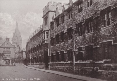 Oriel College Front, Oxford av English Photographer