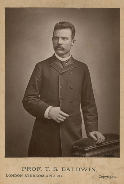 Portrett av professor Thomas Scott Baldwin av English Photographer