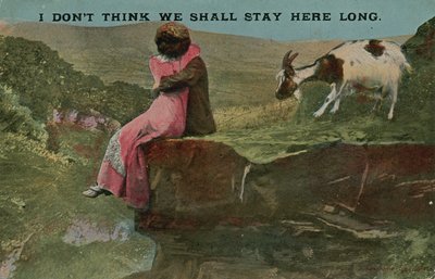 Postkort av elskere på en klippe, sendt i 1913 (håndfarget bilde) av English Photographer