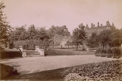 Postkort med Inner Temple Gardens av English Photographer