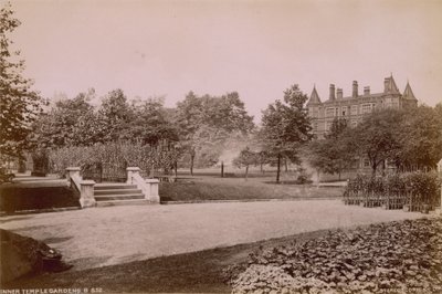 Postkort med Inner Temple Gardens av English Photographer