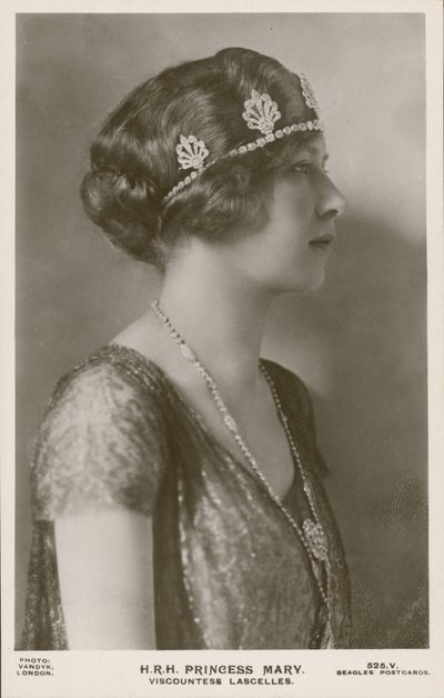 Prinsesse Mary, Viscountesse Lascelles (s/hvitt bilde) av English Photographer