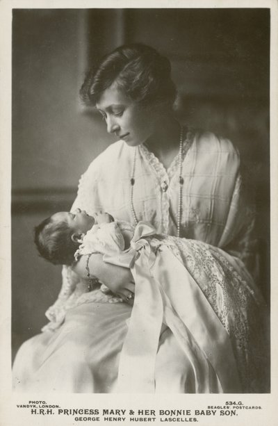 Prinsesse Mary, Viscountesse Lascelles, med sin eldste sønn, George av English Photographer